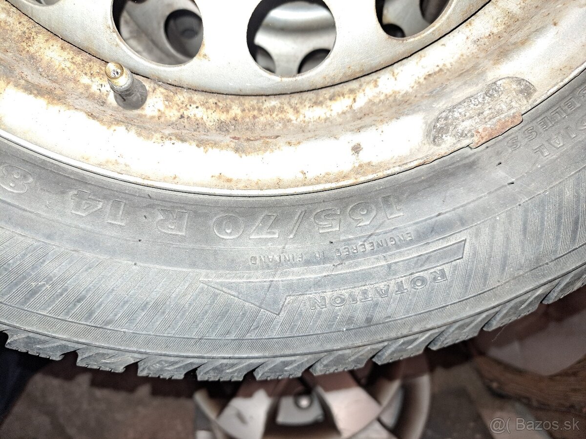 Pneumatiky Nokian s plech. diskami 165/70 R14 - 5