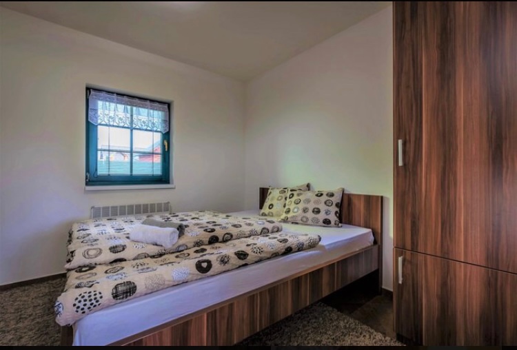 Na predaj Rodinný dom v Běšeňovej /dom + rekreačný domček/ - 5