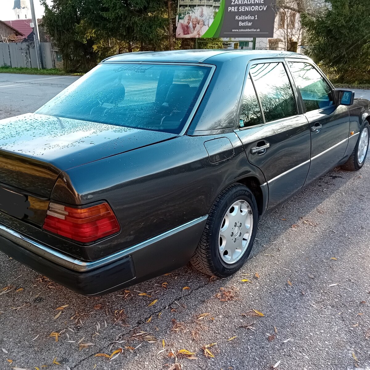 Mercedes-Benz w124 200E - 5