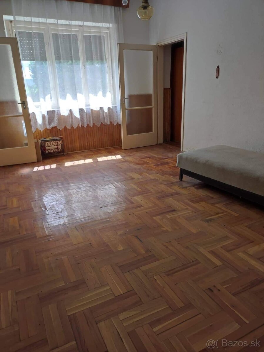 Na predaj rodinný dom na polosamote v obci Hernádvécse - 5