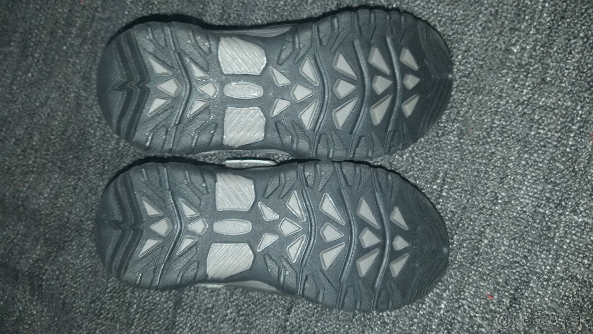 Topánky KEEN KOOTENAY IV MID WP CHILDREN Kids 19.5cm - 5