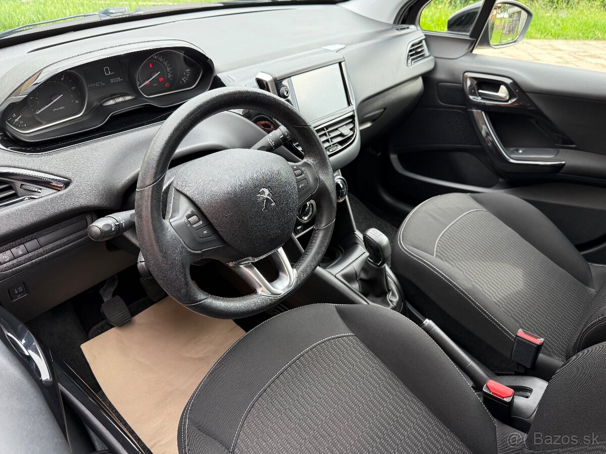 Peugeot 208 1.6 HDI Allure - 5