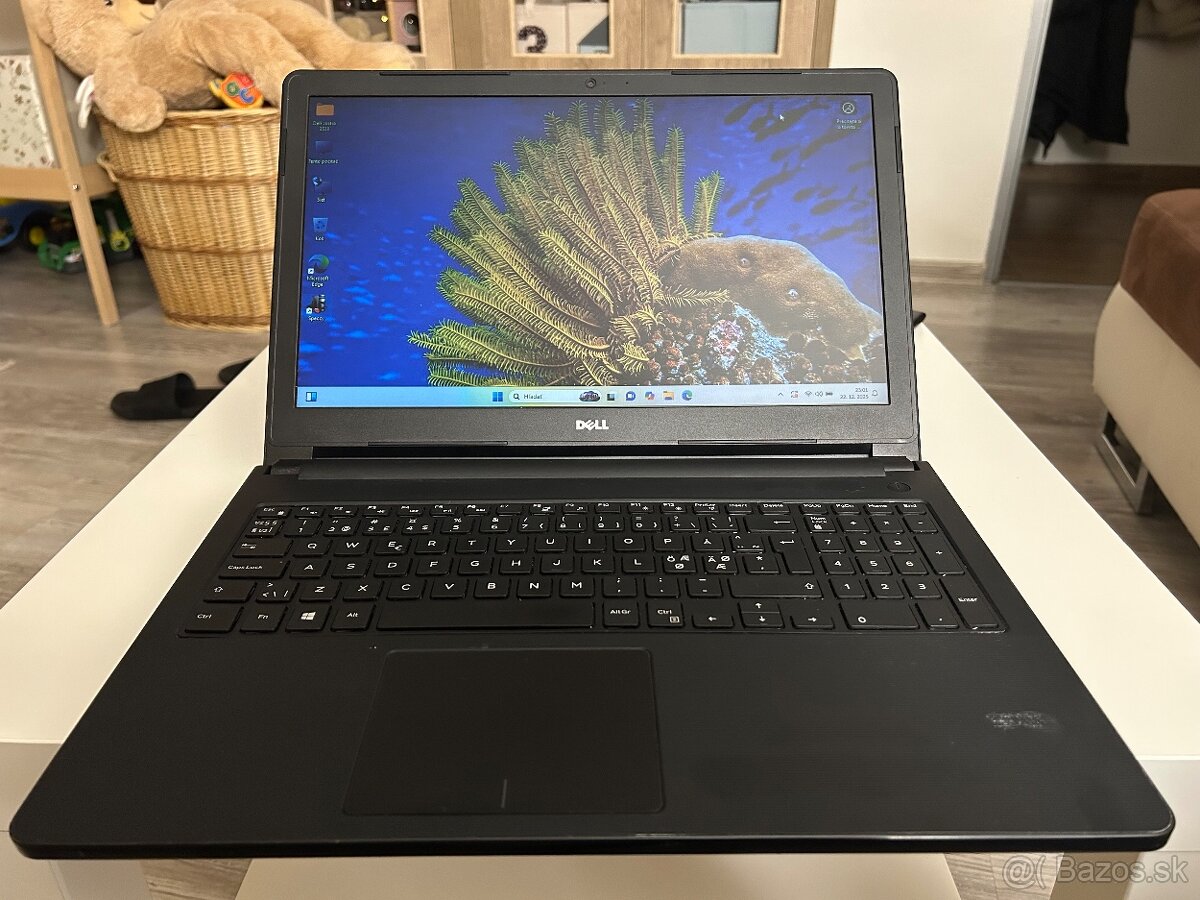 Dell Vostro 3558 s i3,8gb ram,500gb sata disk,15,6"HD - 5