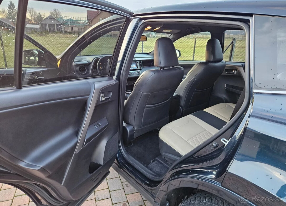 Toyota RAV4 2.0 Premium 4x4 - 5