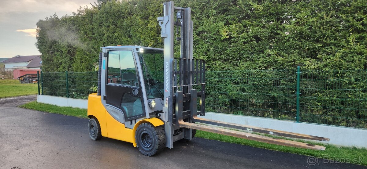 VZV Jungheinrich TFG 435s - 5