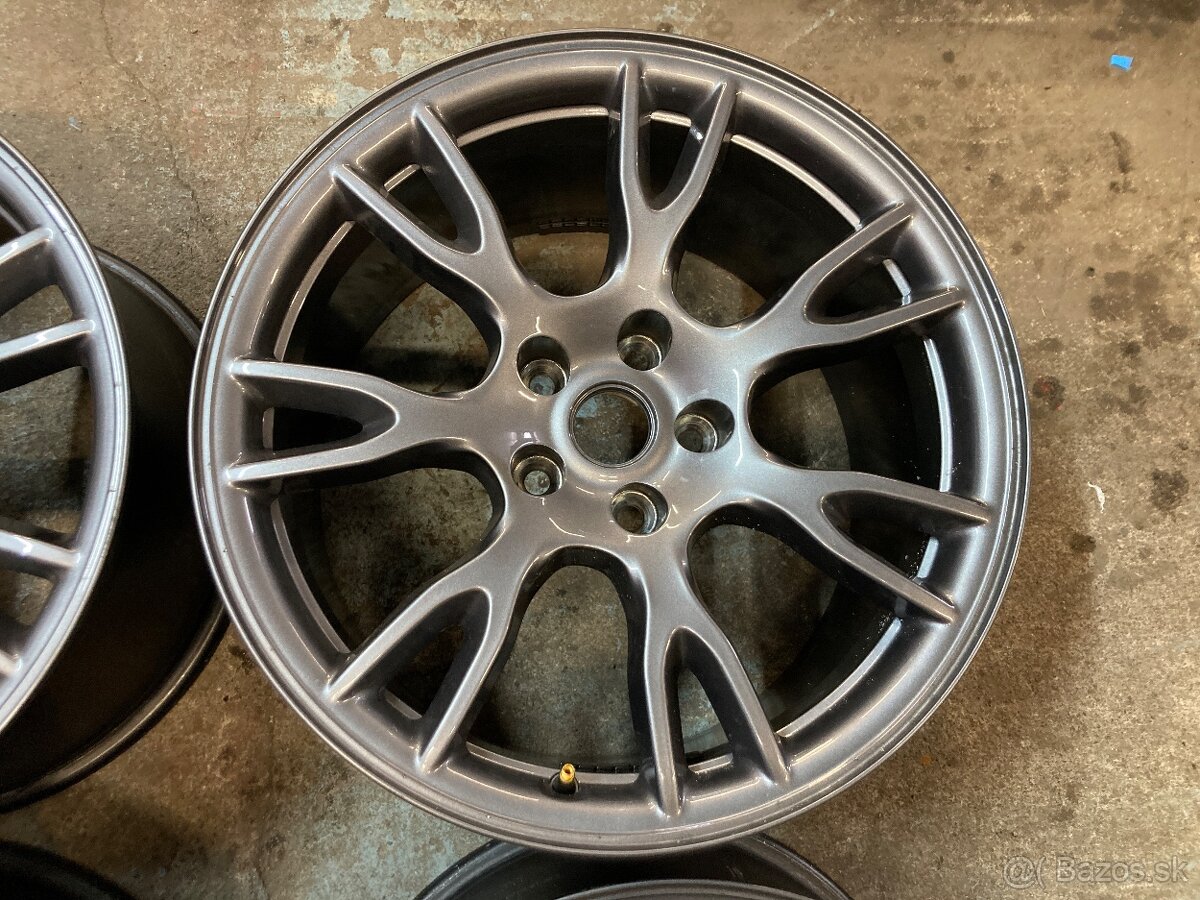 Tesla 19" originál s letnými pneu - 5