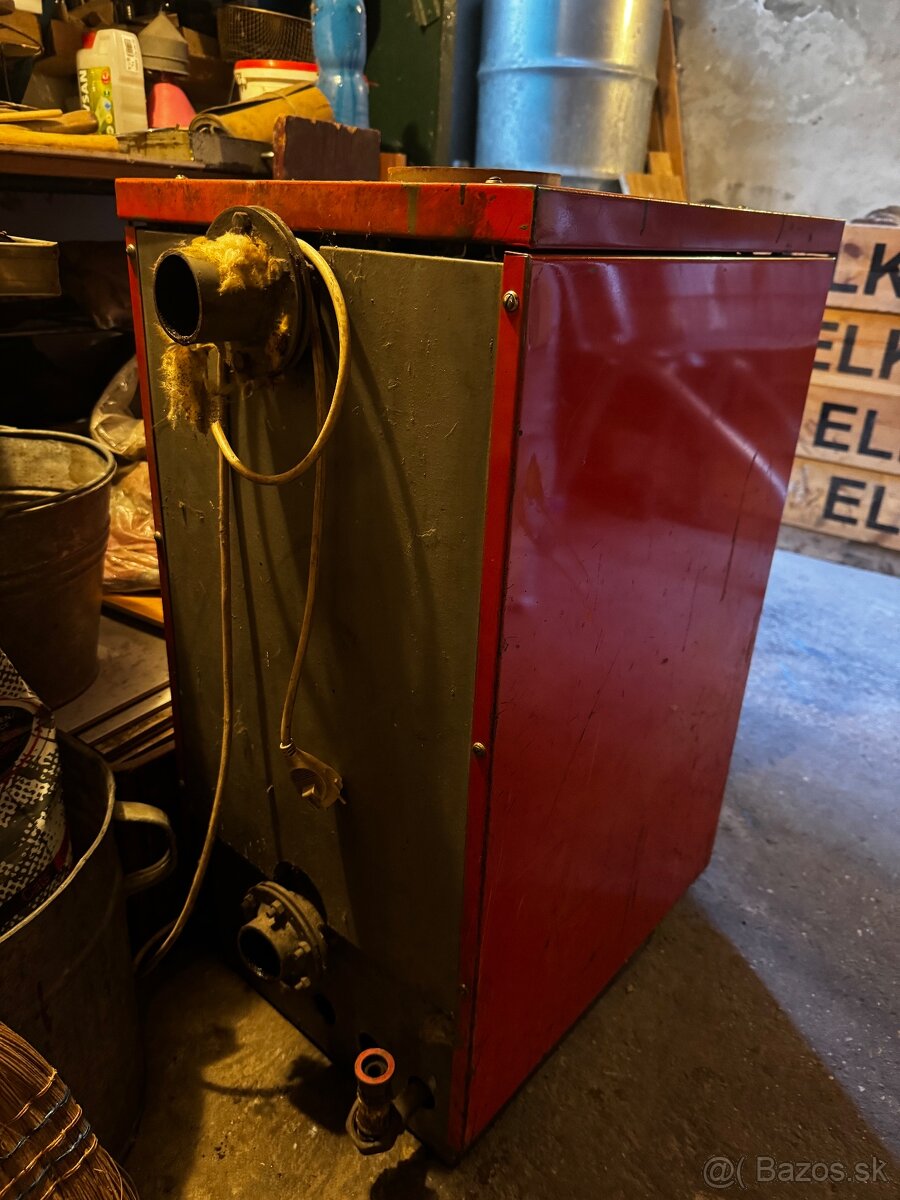 rozpredám starší kotol - 5