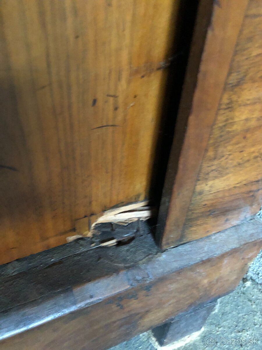 Biedermeier skriňa - 5