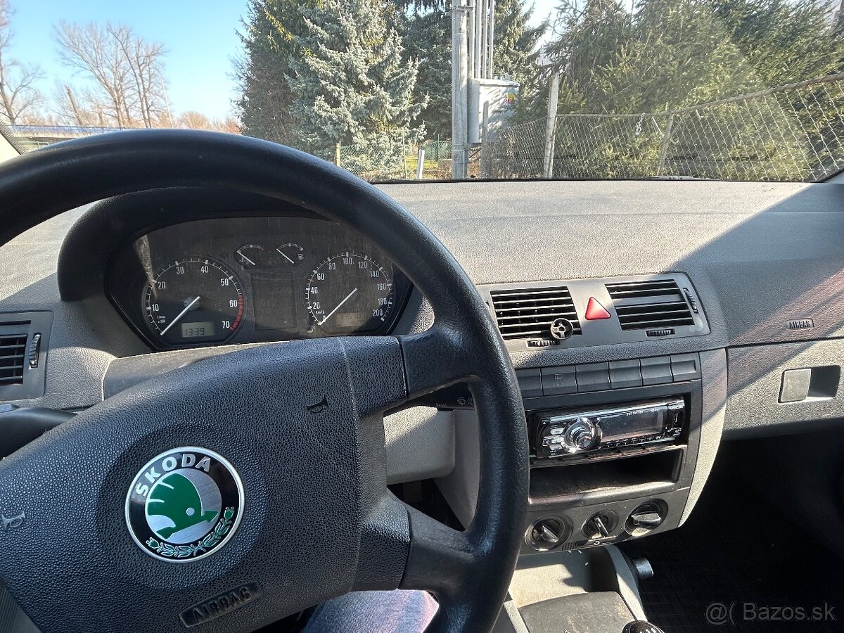 Škoda Fábia Combi 1.4 - 5