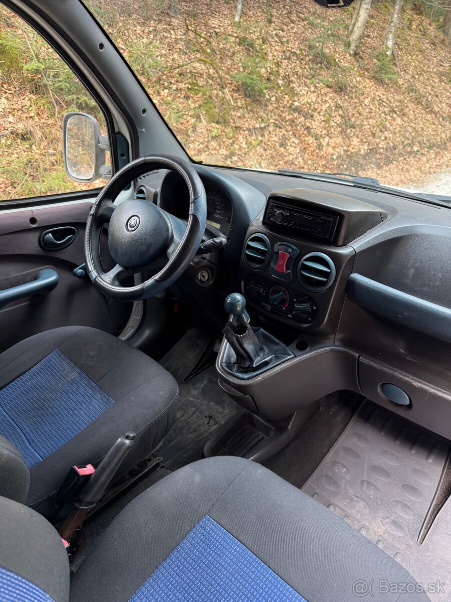 Fiat Doblo - 5