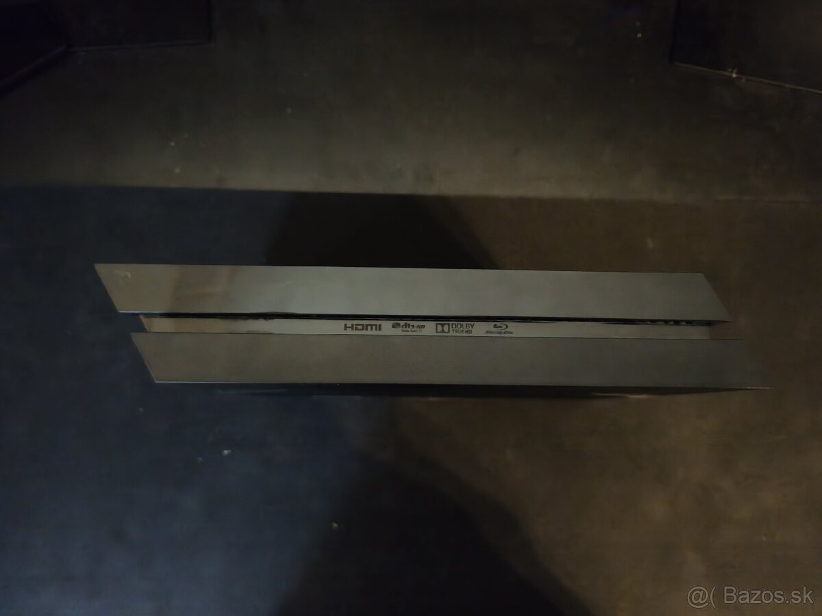 Predam Ps4 4 ovládače - 5