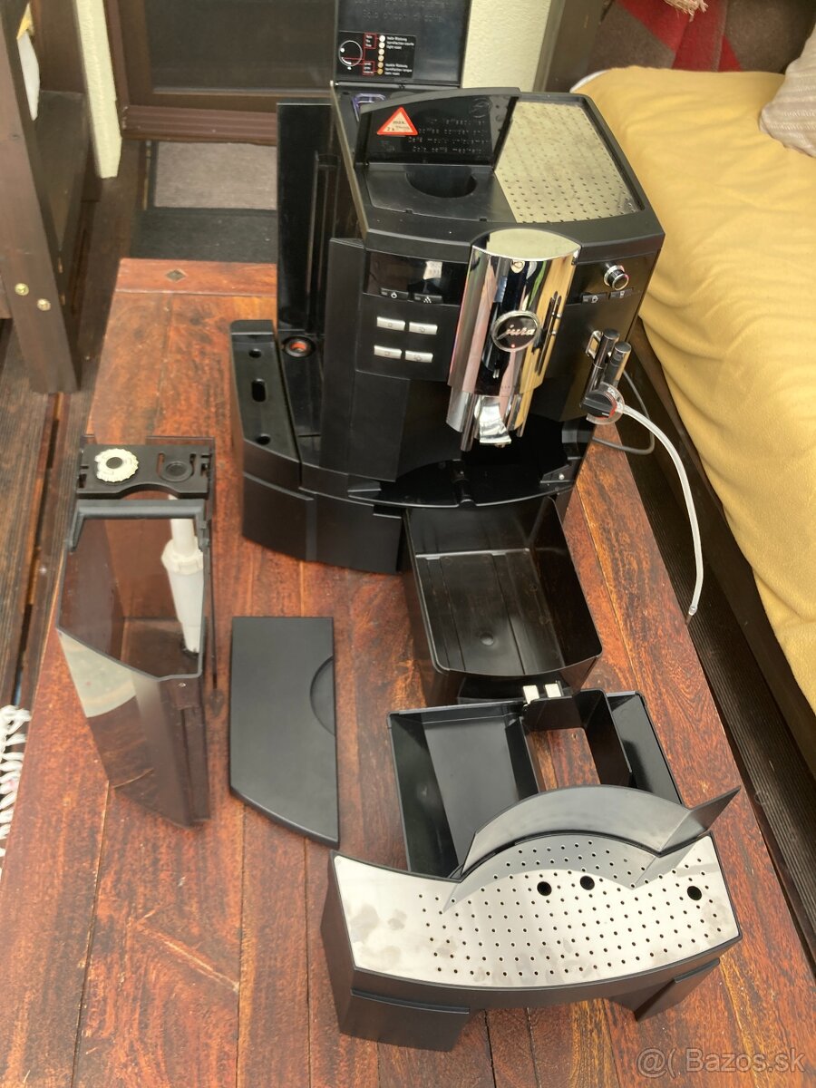 profesionálny automaticky kavovar JURA XS9 Pro Aroma + - 5