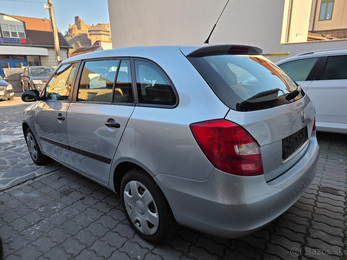 Škoda Fabia Combi 1.2 HTP 12V Classic 51kW70HP M5 - 5