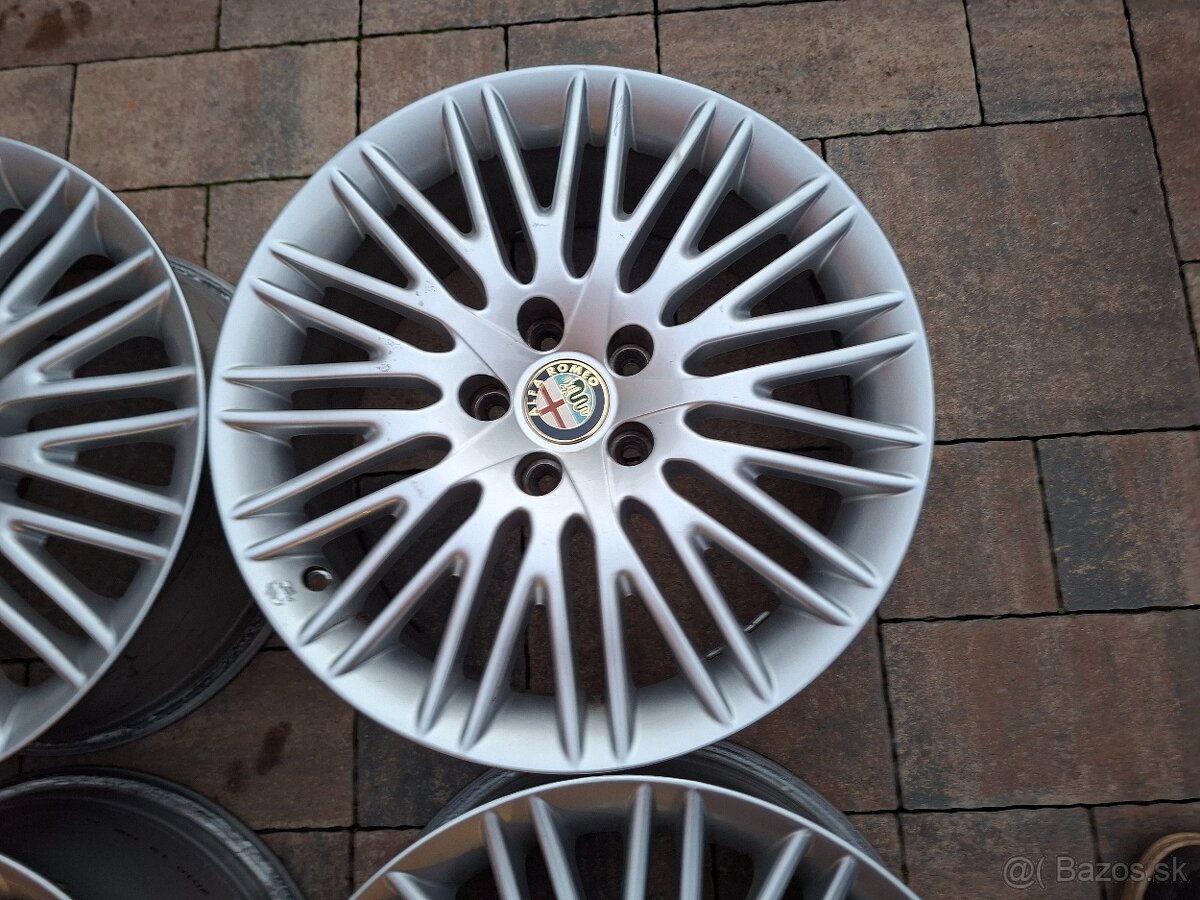 Predám org.hlinikové disky Alfa Romeo--R17 - 5