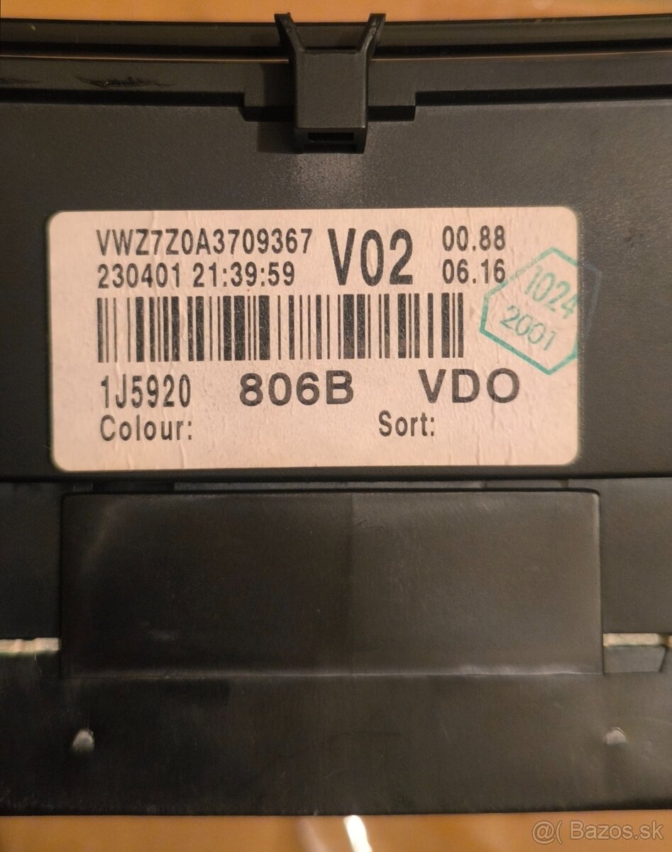 Vw golf 4 bora sportchrome budíky - 5