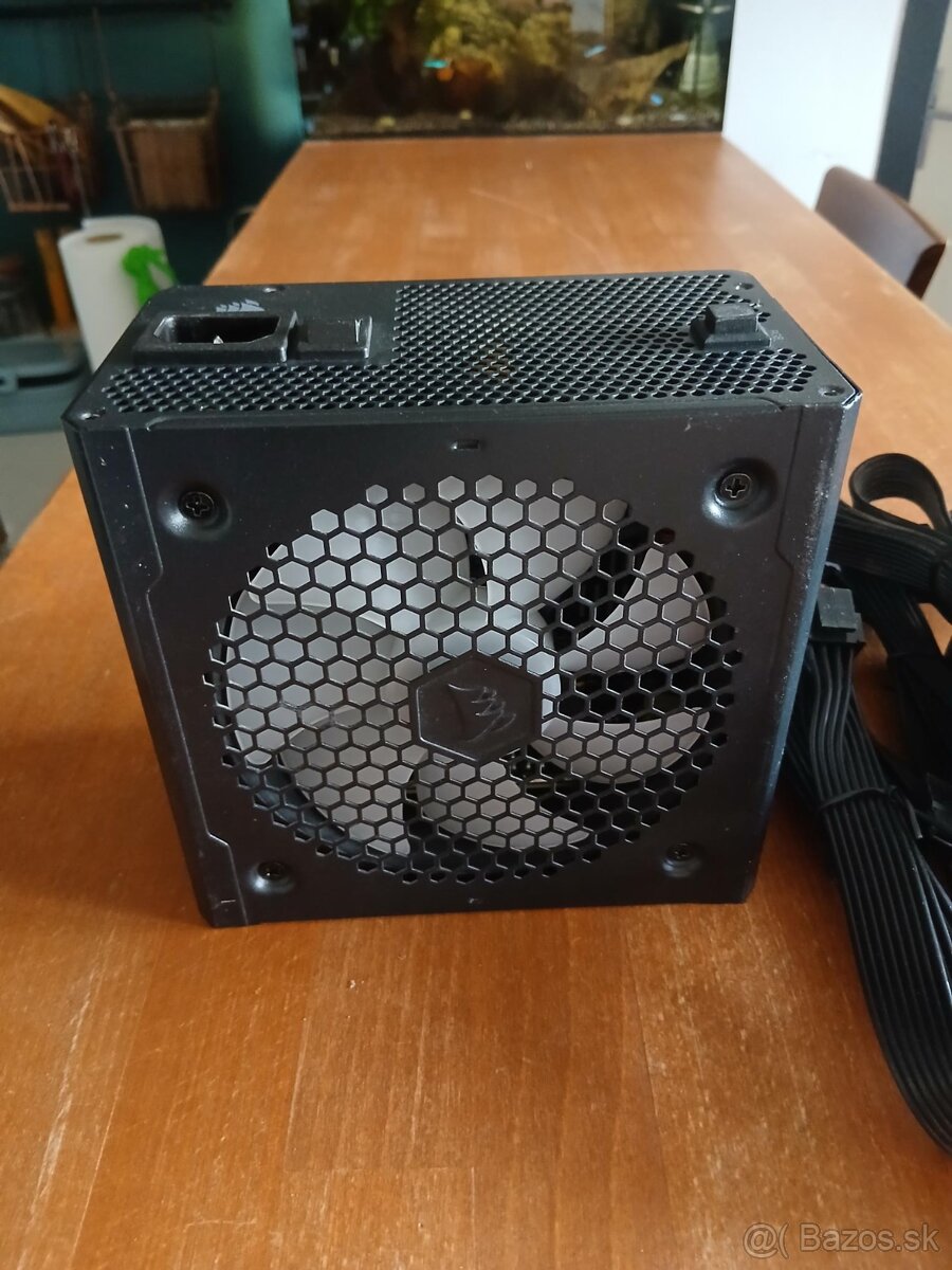 Predám Corsair CX750F RGB - 5