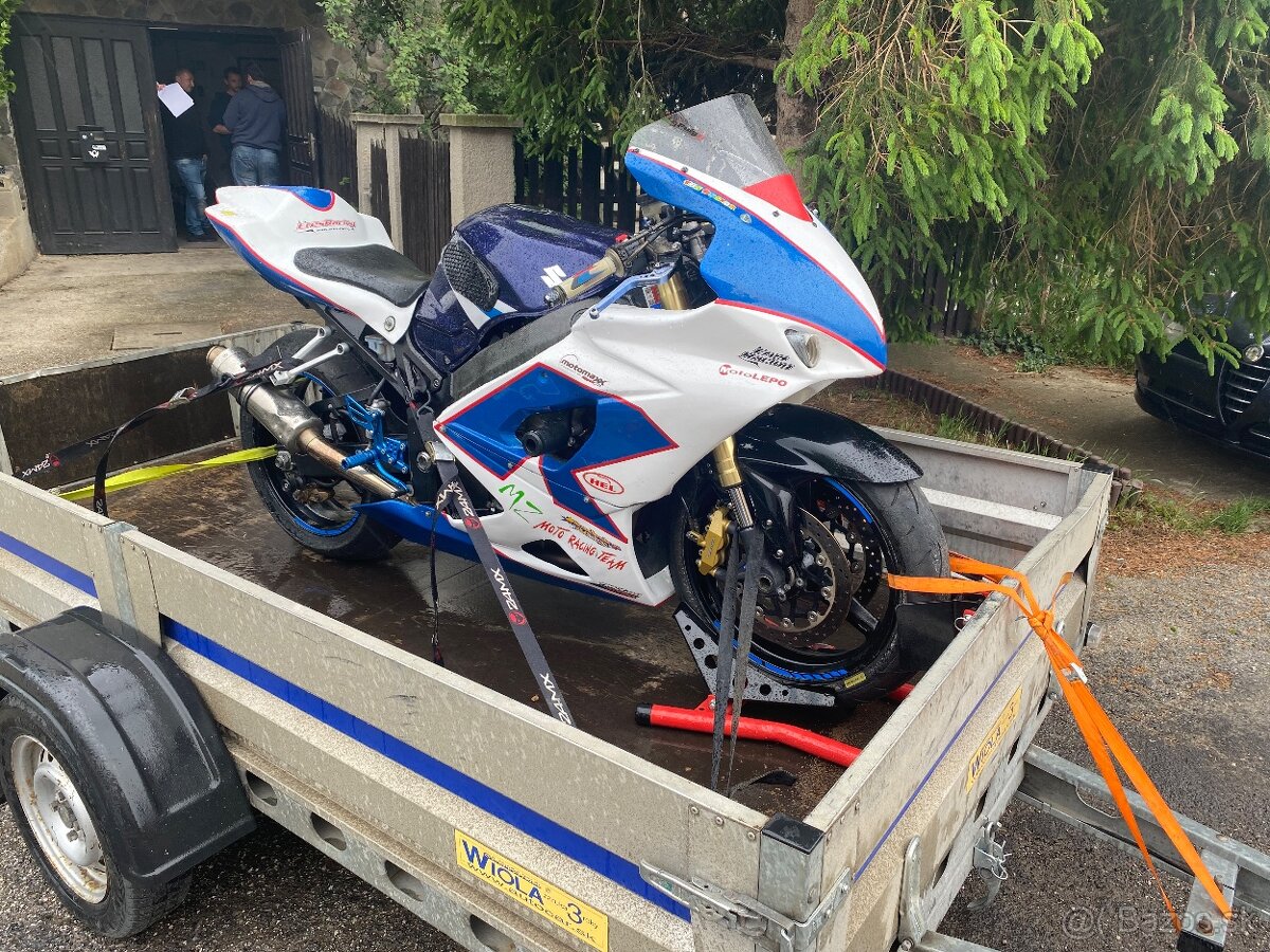 Suzuki GSX-R 600 K4 okruhovka - 5