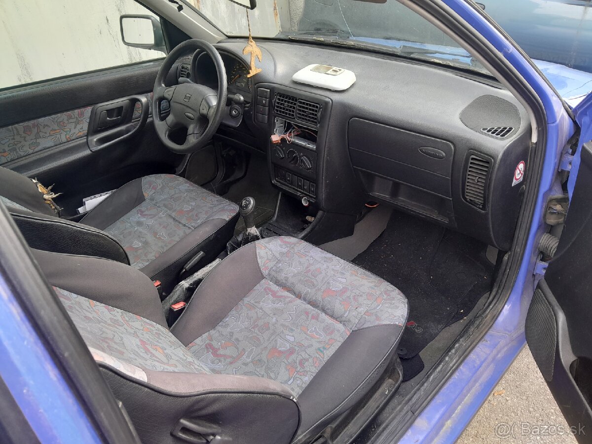 Predám seat ibiza 1.4 benzin - 5