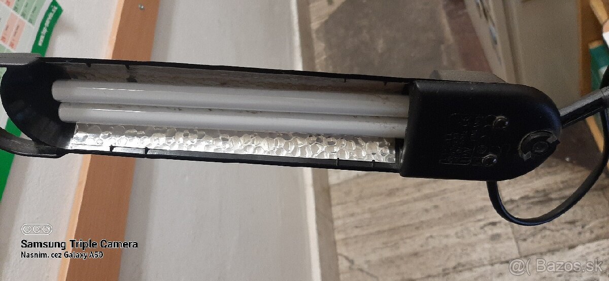 Stolová otočná nastaviteľná lampa plus nahradnu ziarivku. - 5