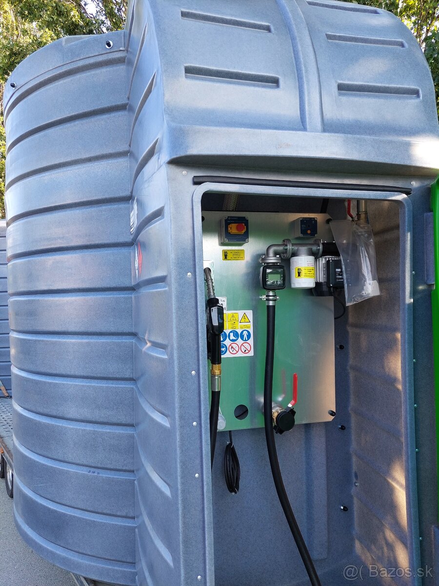 Nádrž na naftu 10 000 litrov - 5