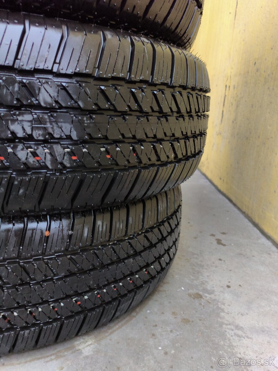 Bridgestone DUELER 265/60/18 - 5