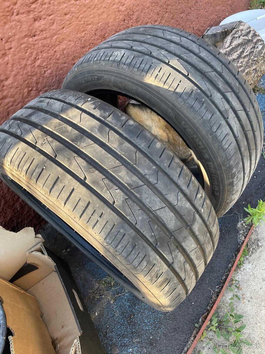 Pneumatiky letné Hankook 235/45/R17 - 5