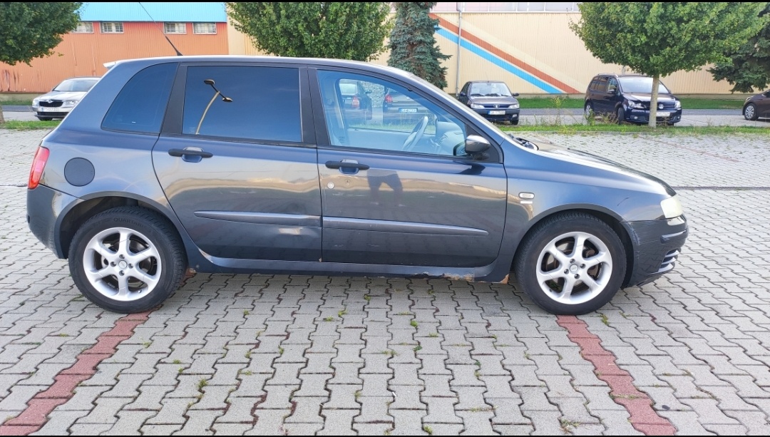 Predám FIAT STILO 1.9 JTD Actual - 5