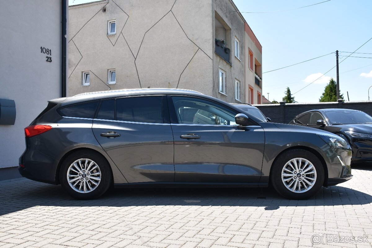 Ford Focus Kombi 1.0 EcoBoost 125k Titanium - 5