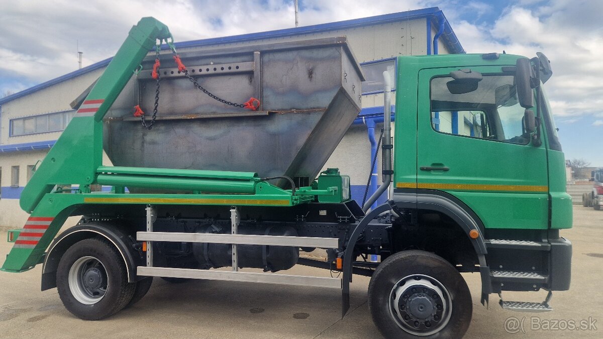 Mercedes-Benz AXOR 1823 E3 4x4 nosič kontajnerov - 5