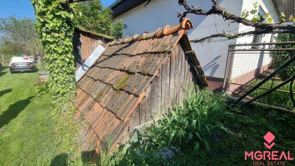 Starší rodinný dom Černík - 5