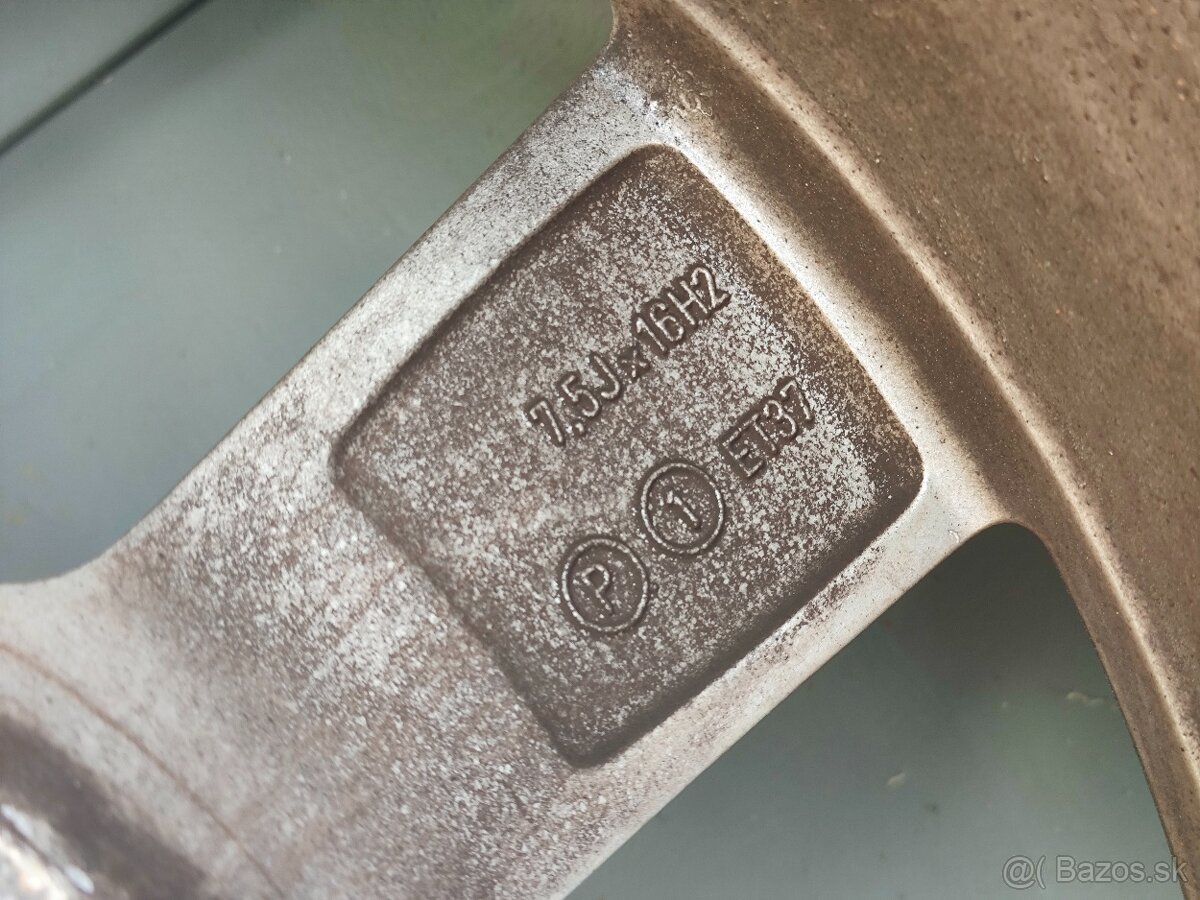 5x112 225/60 R16 ET37 7,5J AUDI zimné pneumatiky - 5