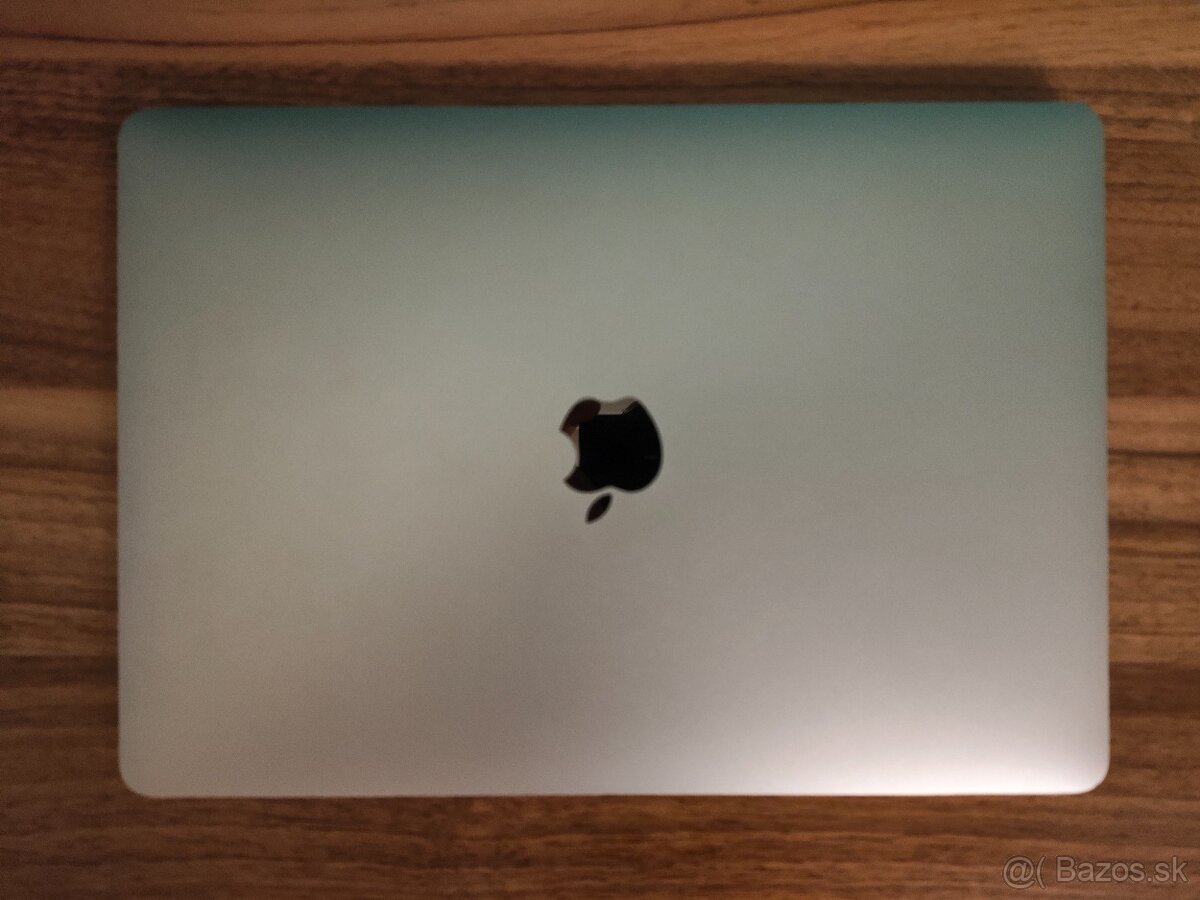 Apple MacBook Pro 2020 – i5 / 8GB / 256GB - 5