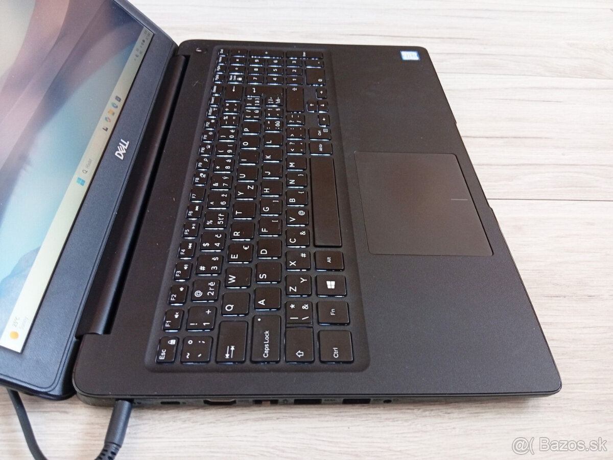 notebook Dell 3500 - Intel Core i5-8265u, 16GB, 256GB SSD - 5
