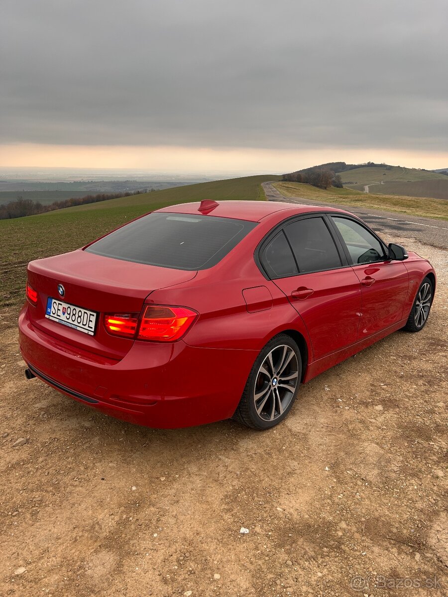Predám BMW F30- 320d sport line - 5