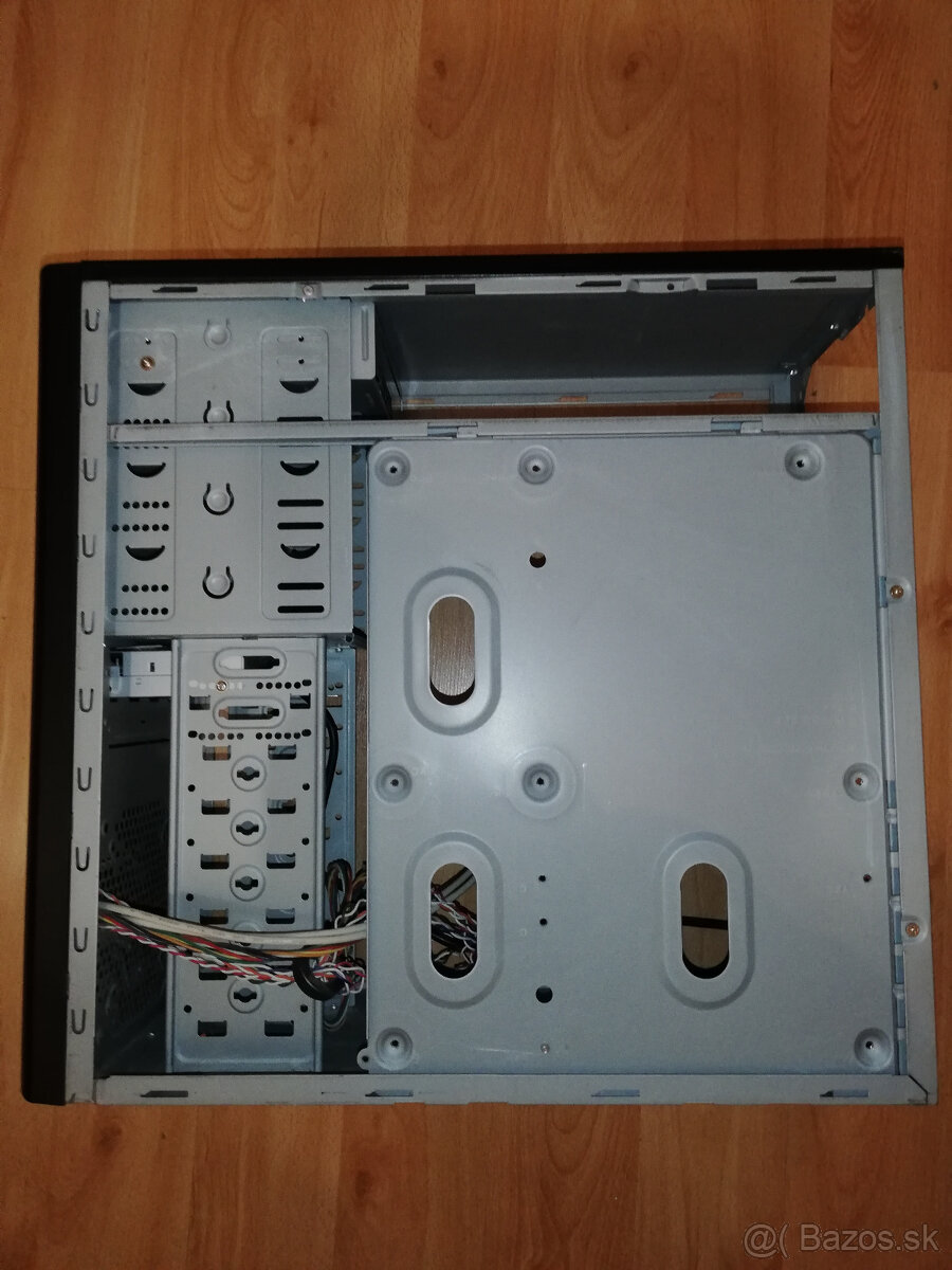 PC skriňa MicroATX - 5