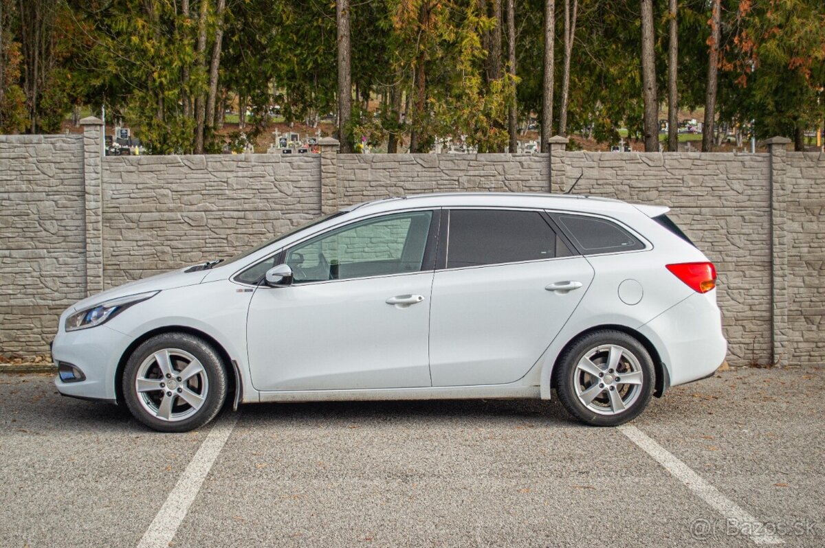 Kia Ceed SW 1.6 GDI - 5