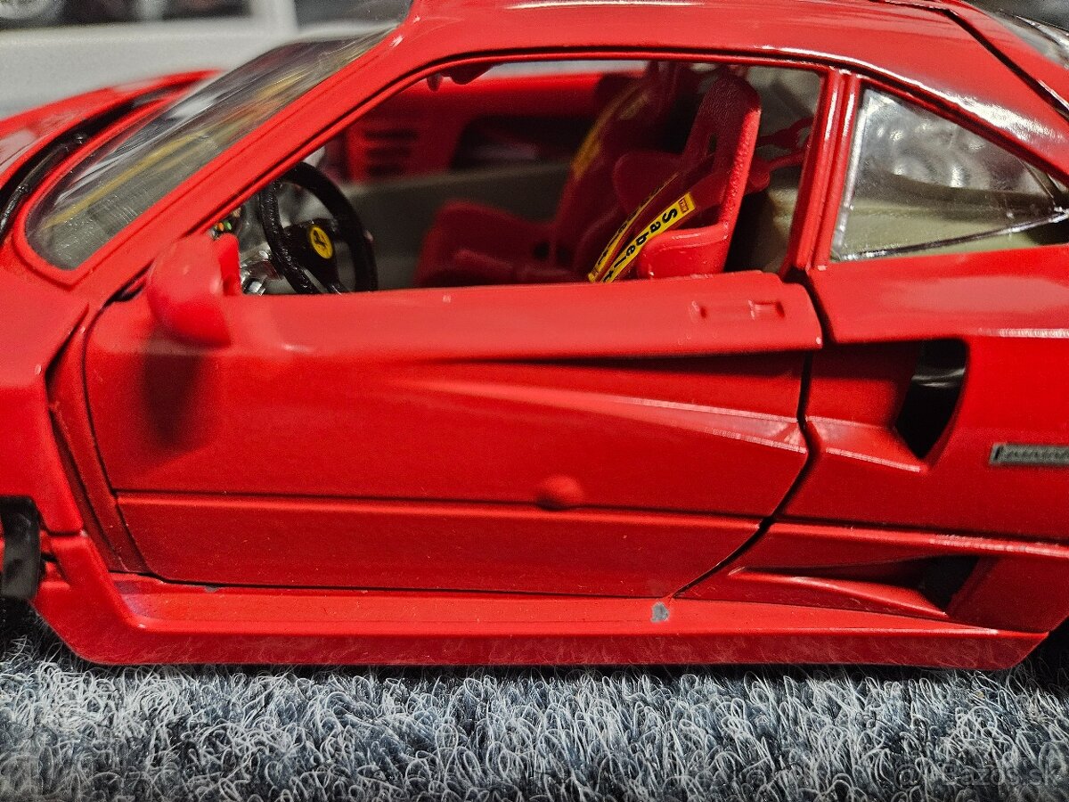 Model Ferrari F40 1:18 Bburago - 5