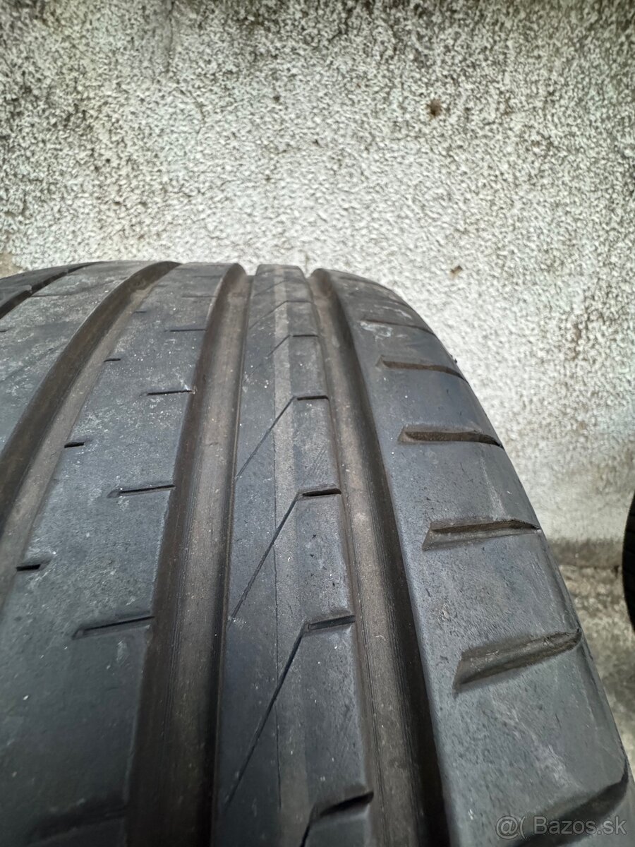 Falken 225/40 R18 - 5
