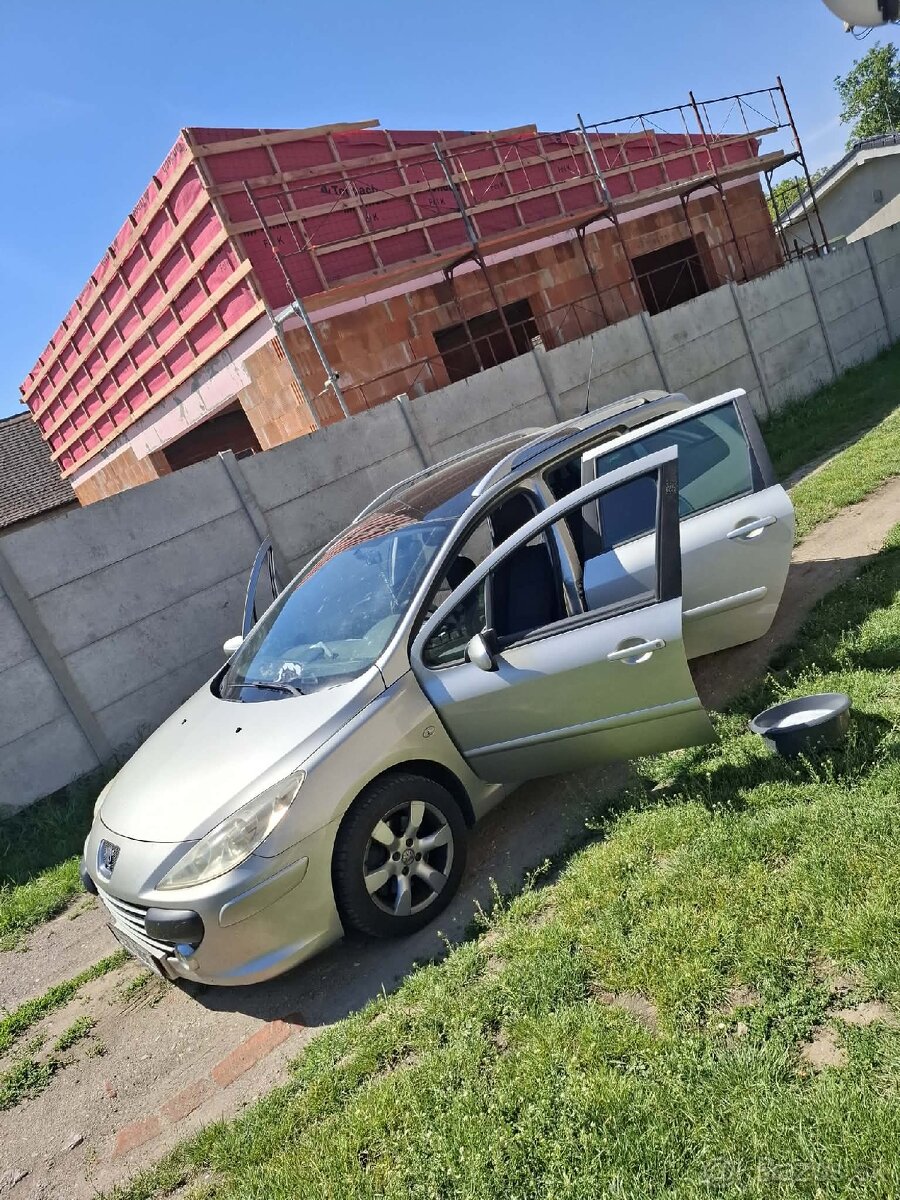 Rozpredám peugeot 307 - 5