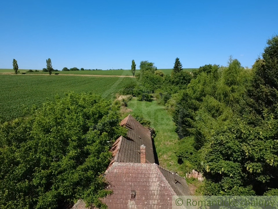 Vidiecky dom s rozľahlým pozemkom 2054m2 - 5