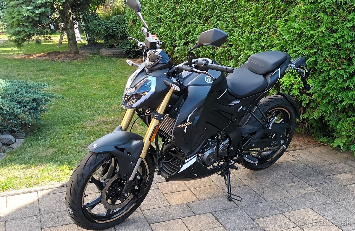 Keeway RKF 125 CBS - 5