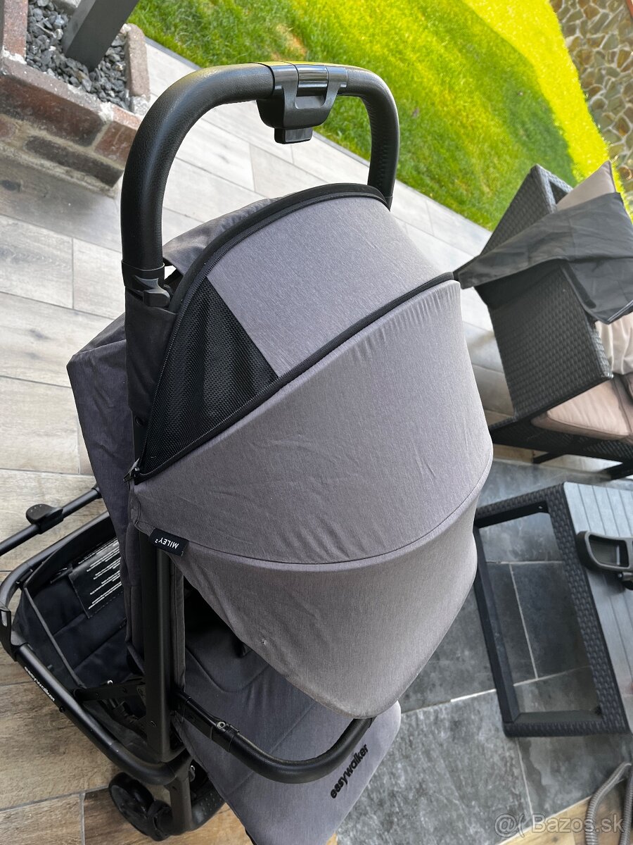 Easywalker miley2 - 5