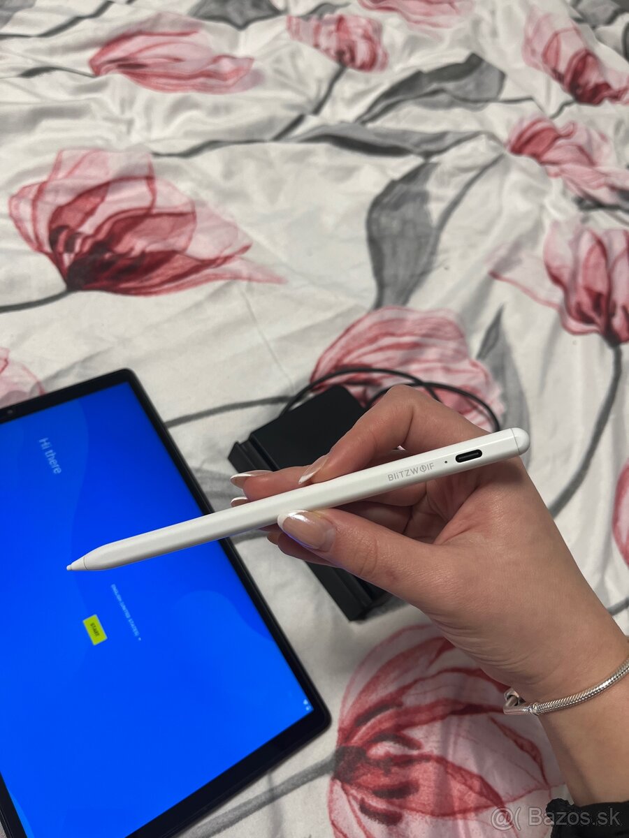 Lenovo Tab M10 FHD Plus 4 - 5