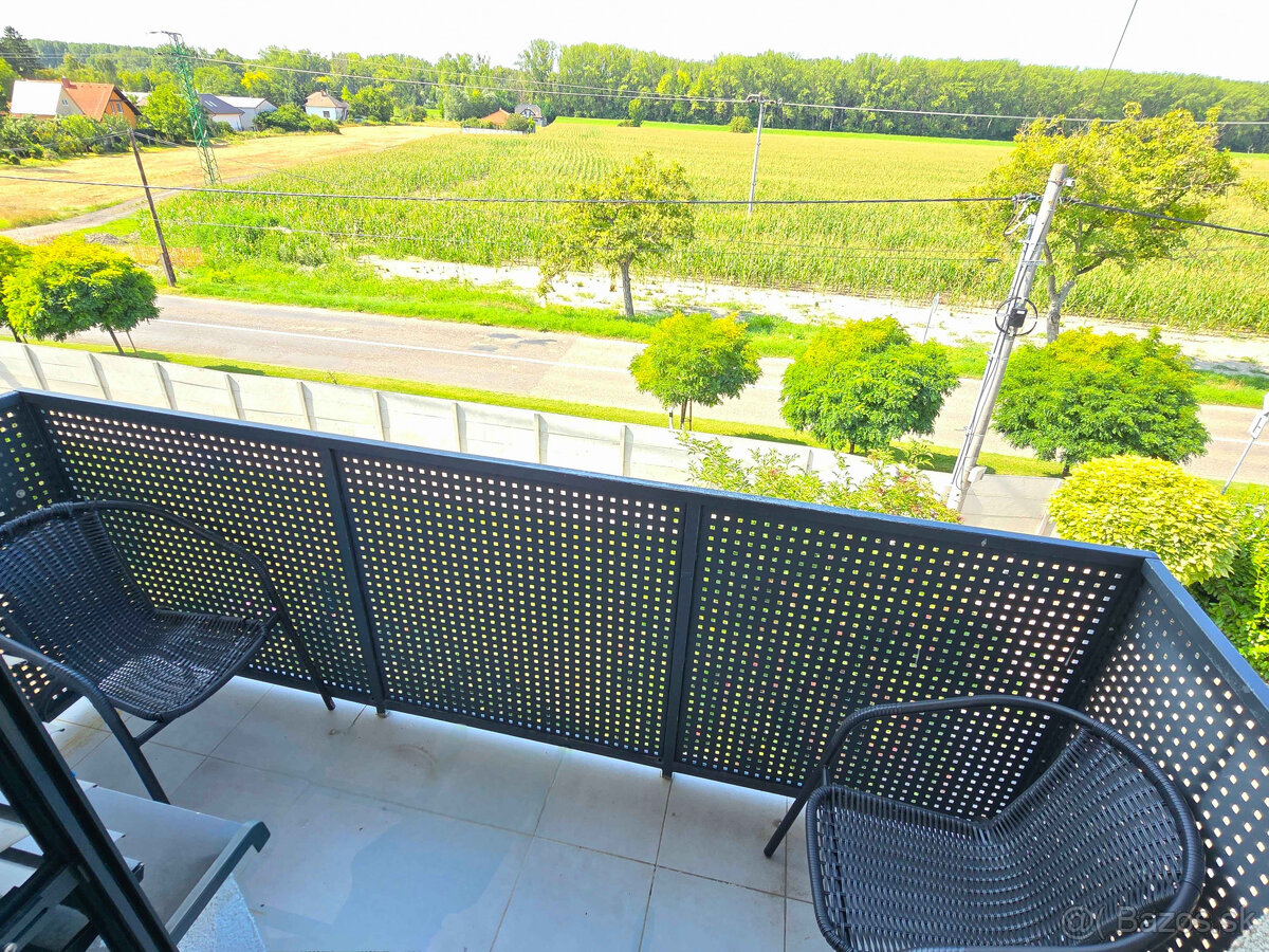 3 iz. byt v súkromnom rezidenčnom areáli, s bazénom,altánkom - 5