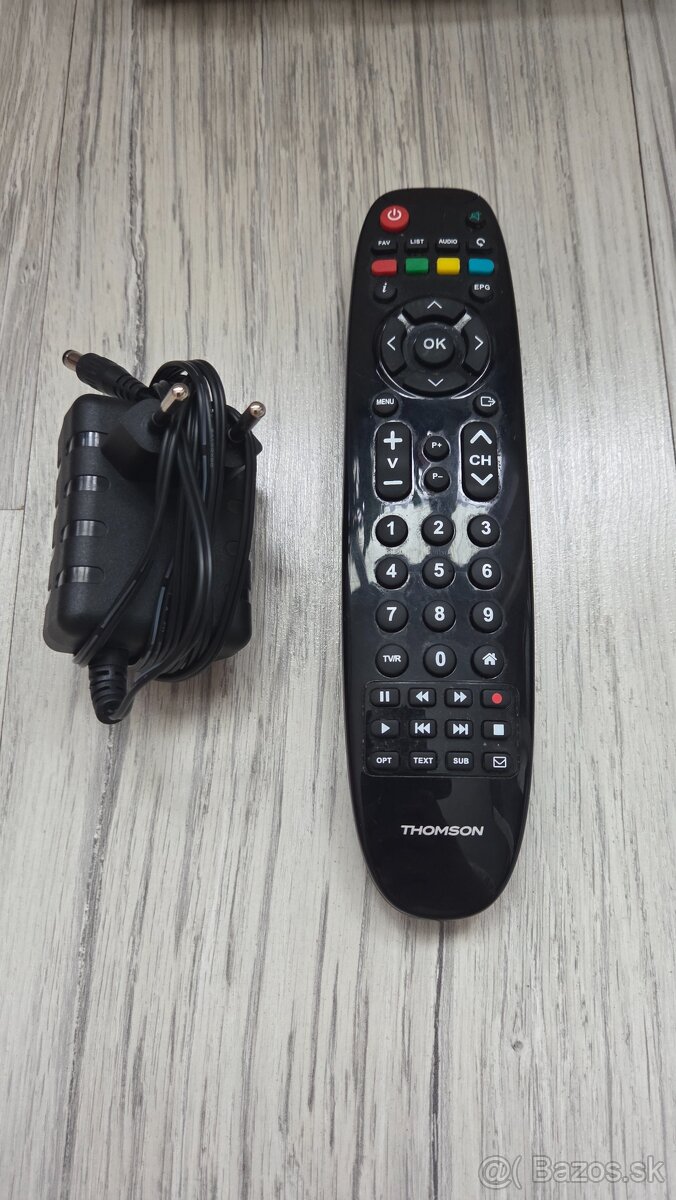 Satelitný prijímač Thomson THS 813 - 5