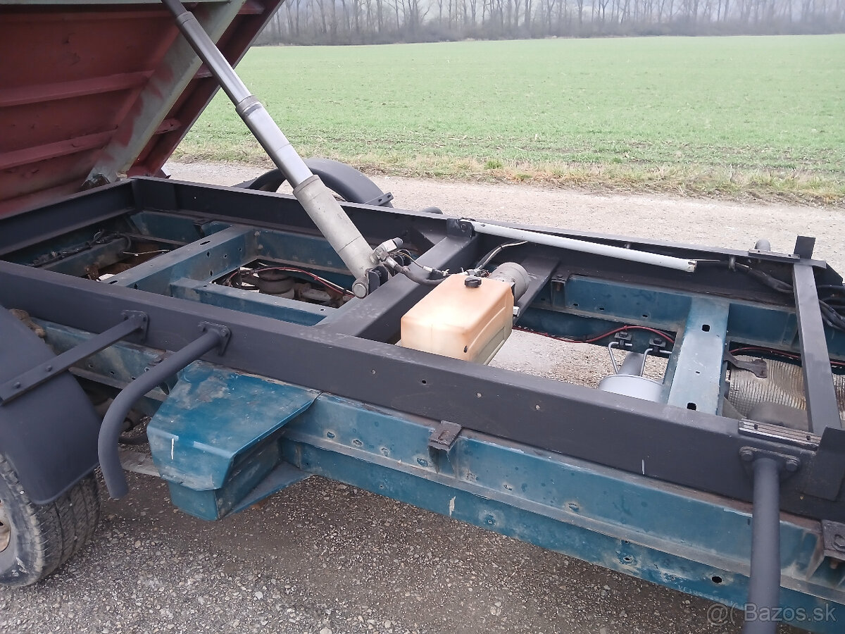 Predám Renalt Master vyklápač s.1. r.v.2009/06,2500 cm3, - 5