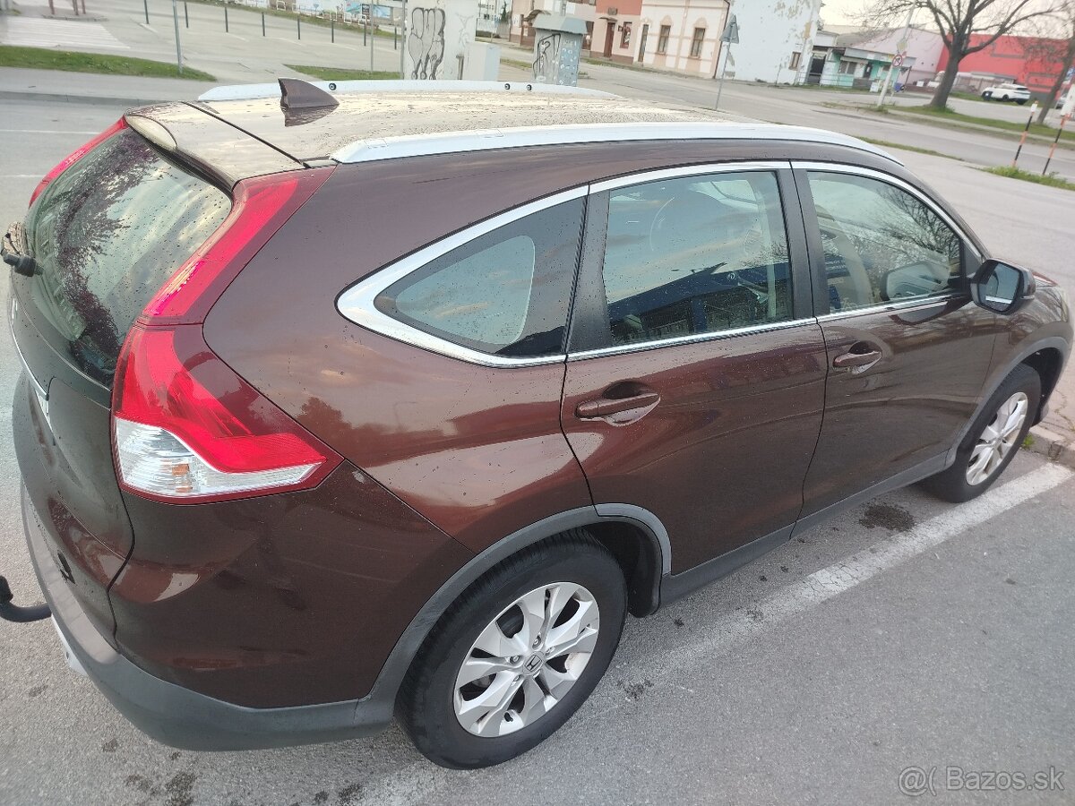 Predám Hondu CR-V - 5