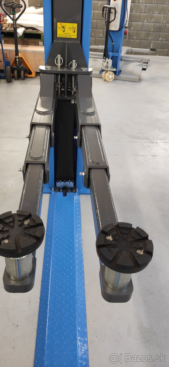Dvojstlpový zdvihák 4.000 kg/5.500 kg-AUTOMAT,ZÁRUKA - 5