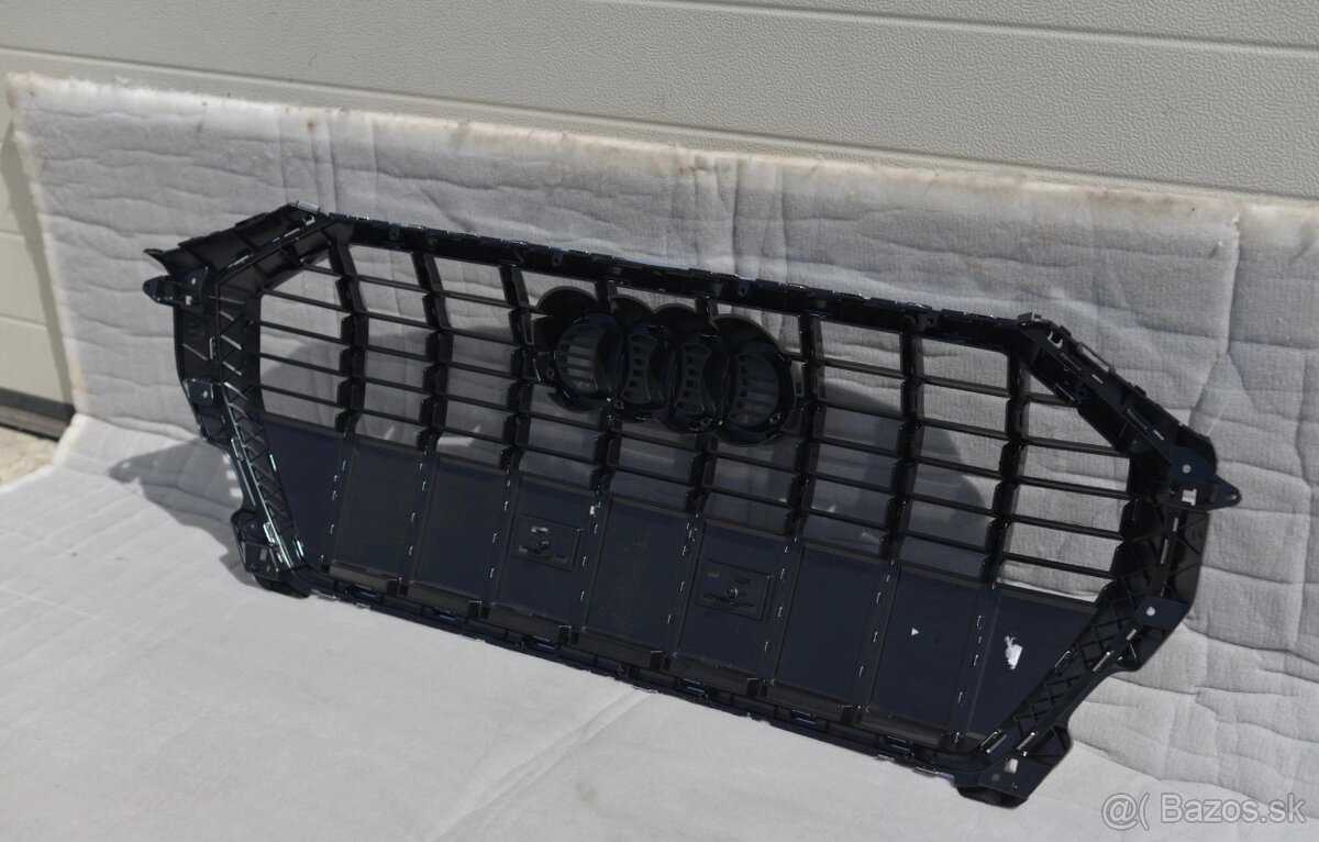 Audi Q3 2018 - maska chladiča nova 83F, 83F853651E - 5