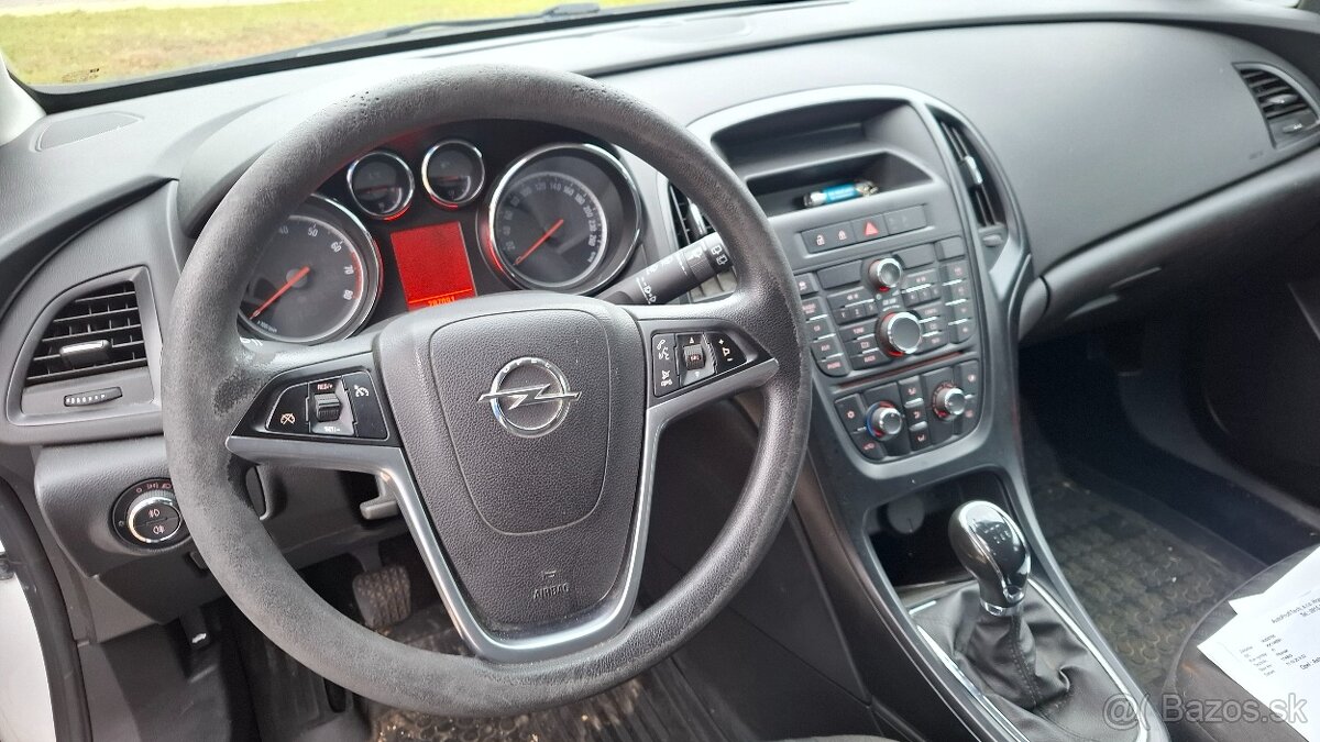 Opel astra sport tourer J kombi turbo - 5